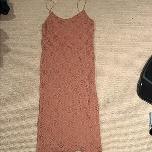 Forever 21 pink lace dress